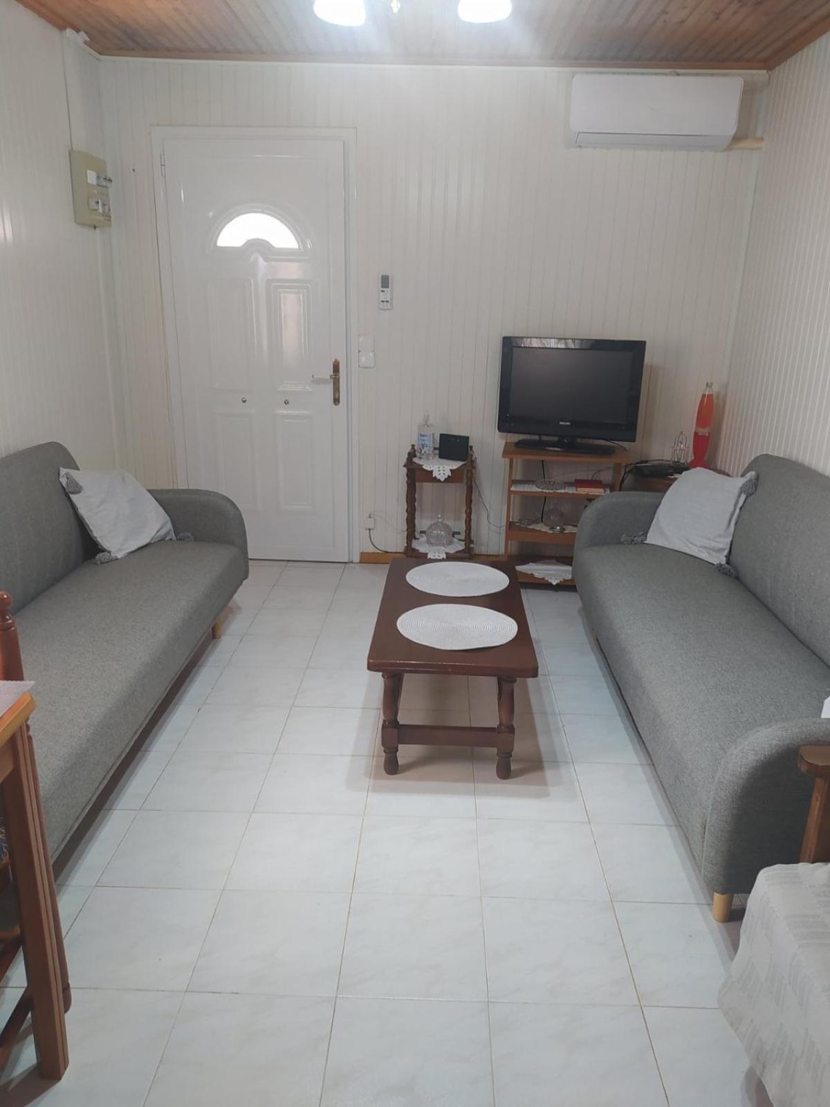 Melina'S Comfort Rustic Home Луца Экстерьер фото