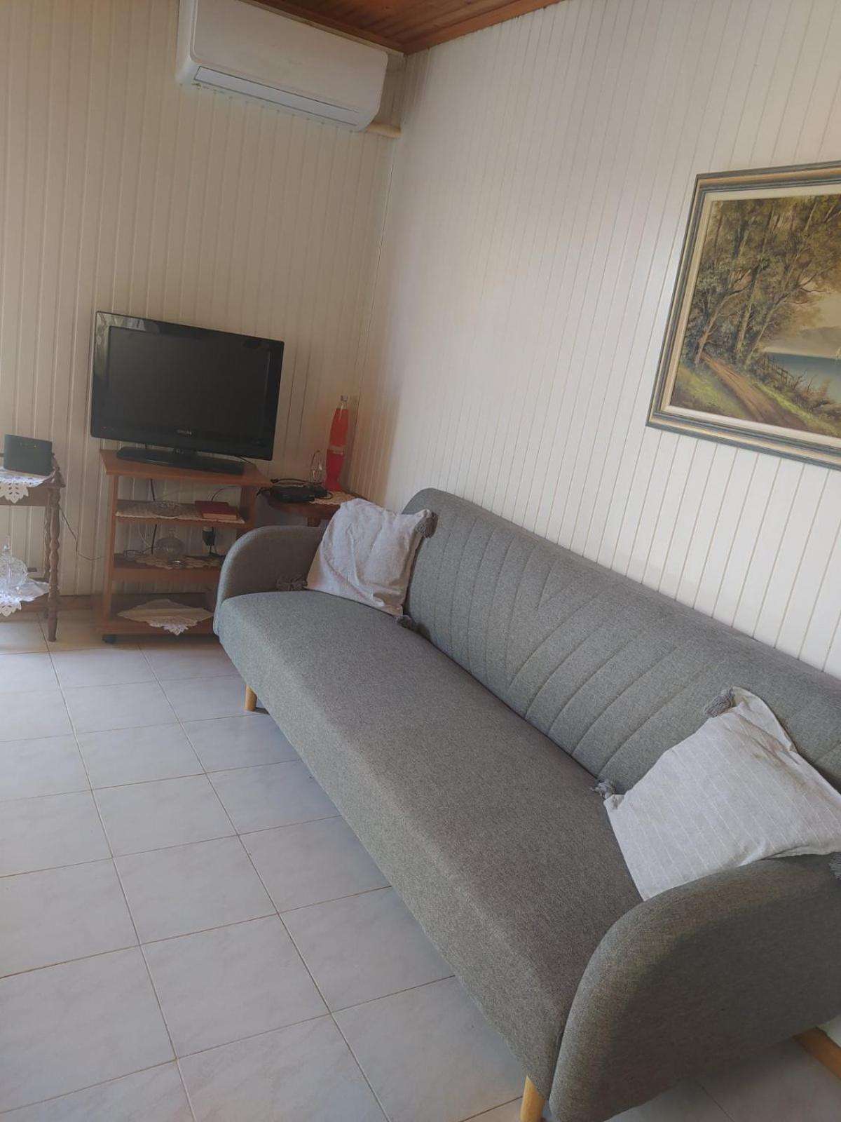 Melina'S Comfort Rustic Home Луца Экстерьер фото
